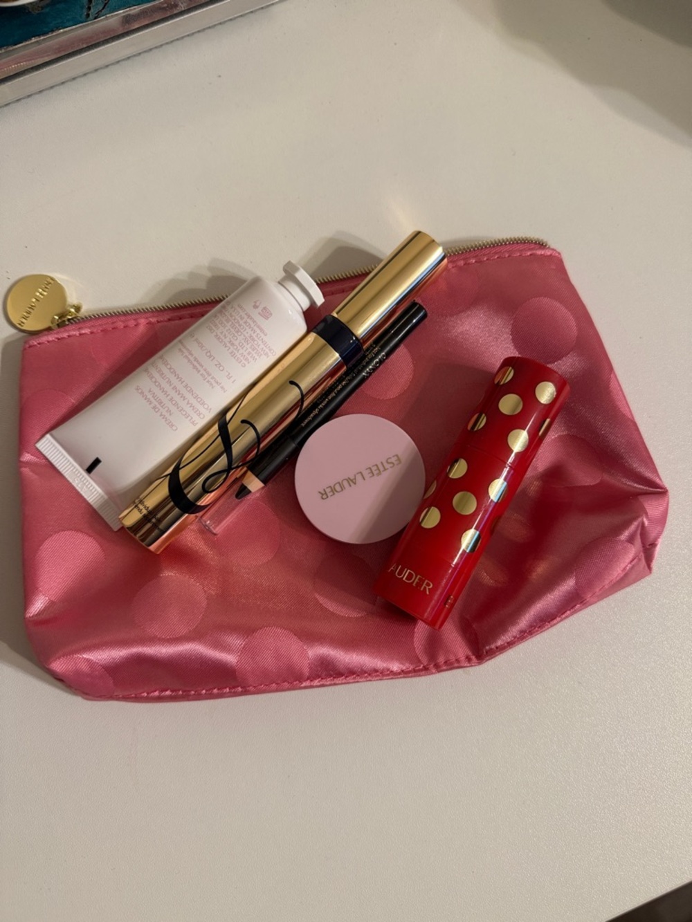 Estée Lauder Cosmetic Pouch Bundle